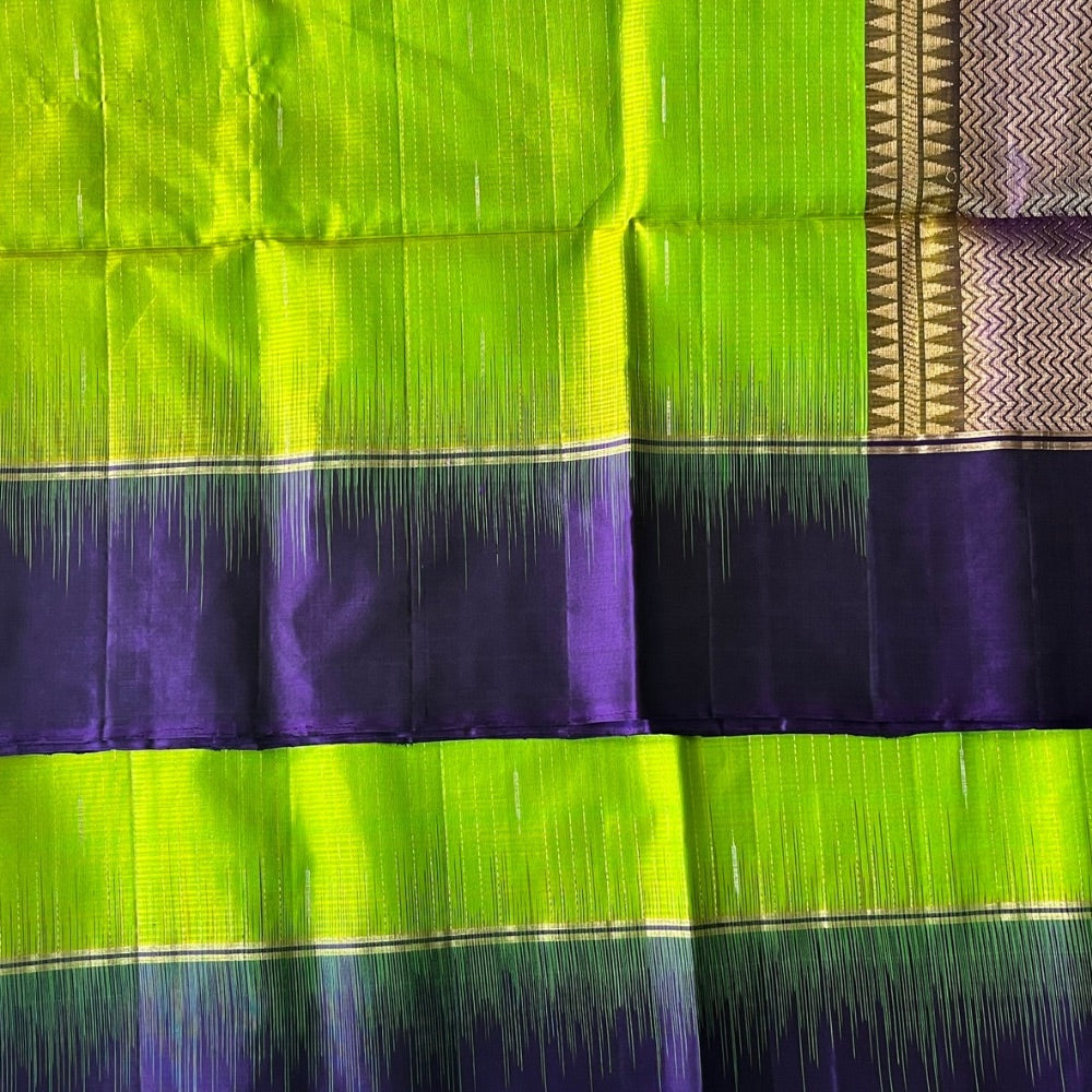 Deep Purple with parrot Green light weight Kanchipuram silks