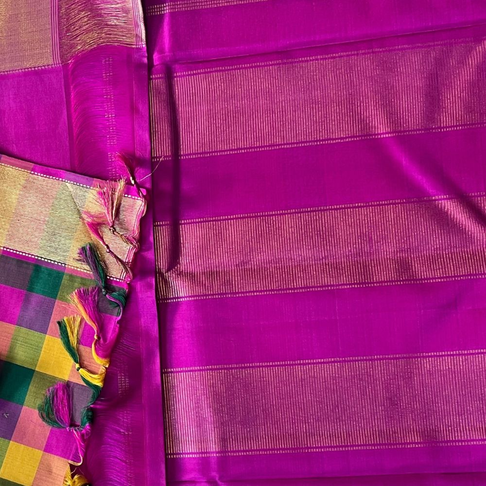 Palum pazham, Madras checks in traditional colour combination